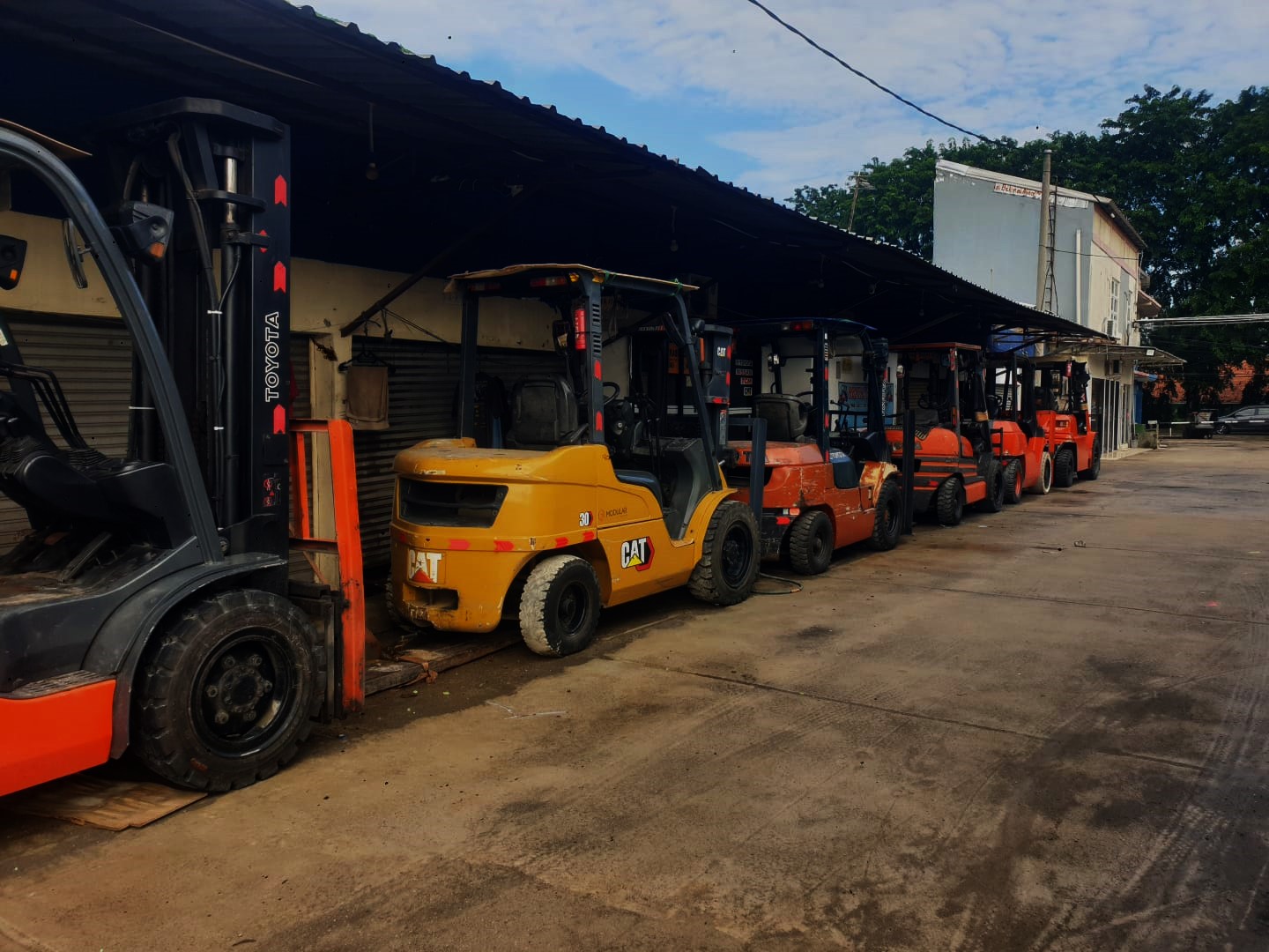 Sewa Forklift Bandung